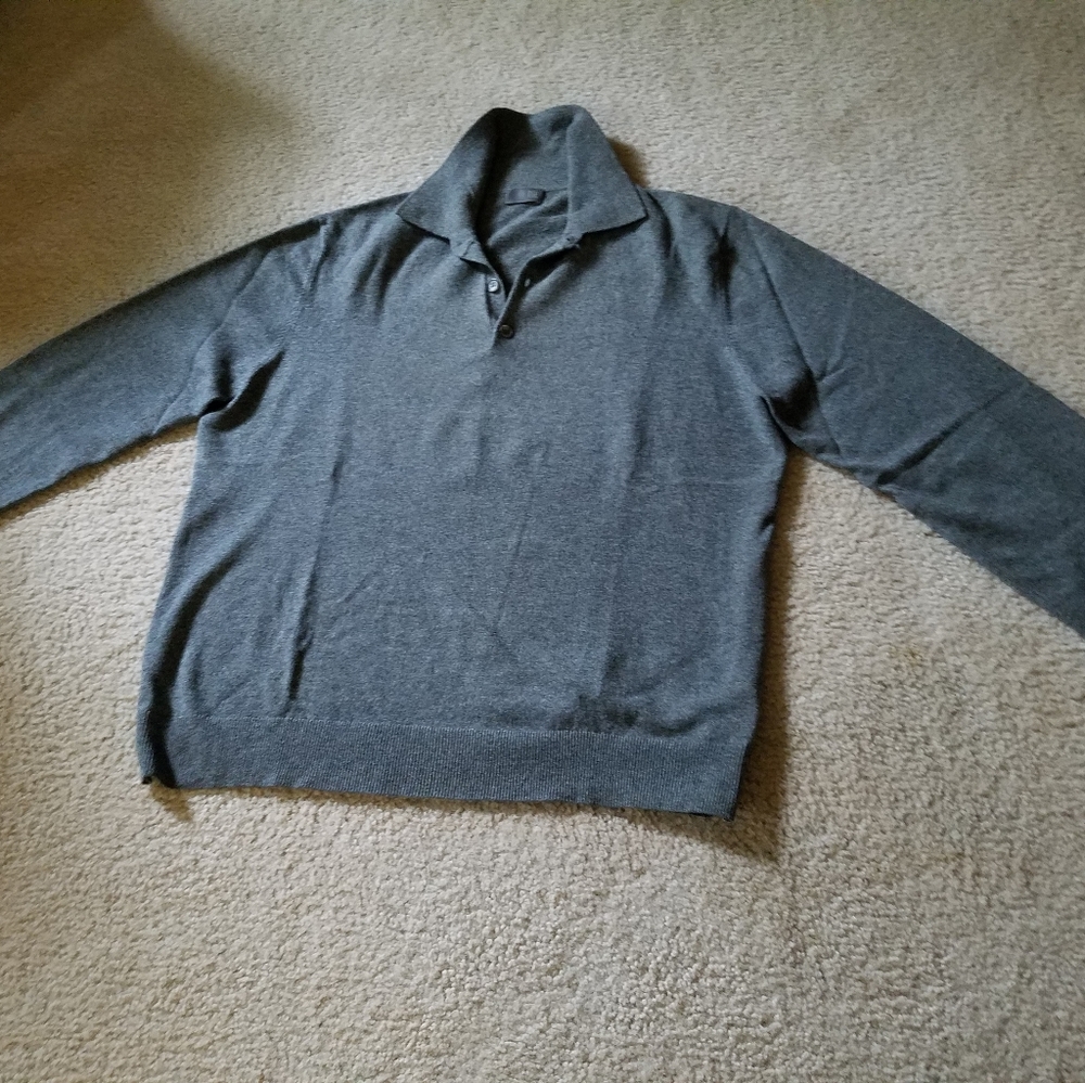 Cashmere sweater